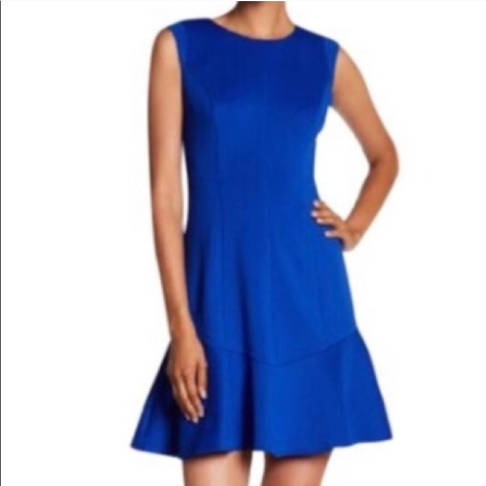 Vince Camuto- Woman’s Laguna Scuba Shift Dress